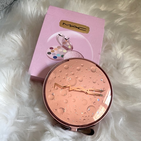 MAC Cosmetics limited edition Holiday 2022 palate pleaser eyeshadow x12 - Picture 2 of 5